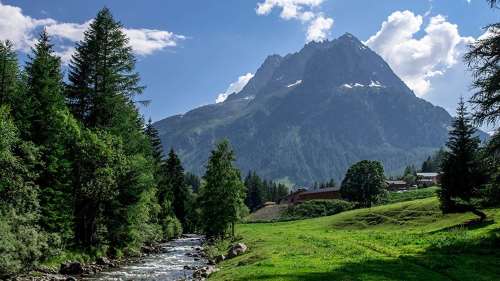 Nos chalets, appartements et terrains en vente dans le secteur de Vallorcine